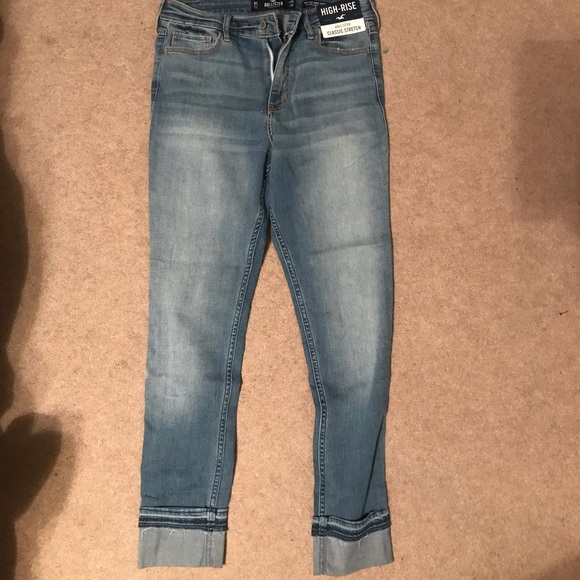 Hollister women’s high rise super skinny jeans - Picture 2 of 4